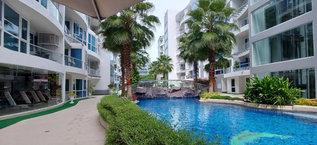 Grand Avenue Pattaya - Pool-view Suite, 55sqm Grand Avenue Pattaya - Pool-view Suite, 55sqm