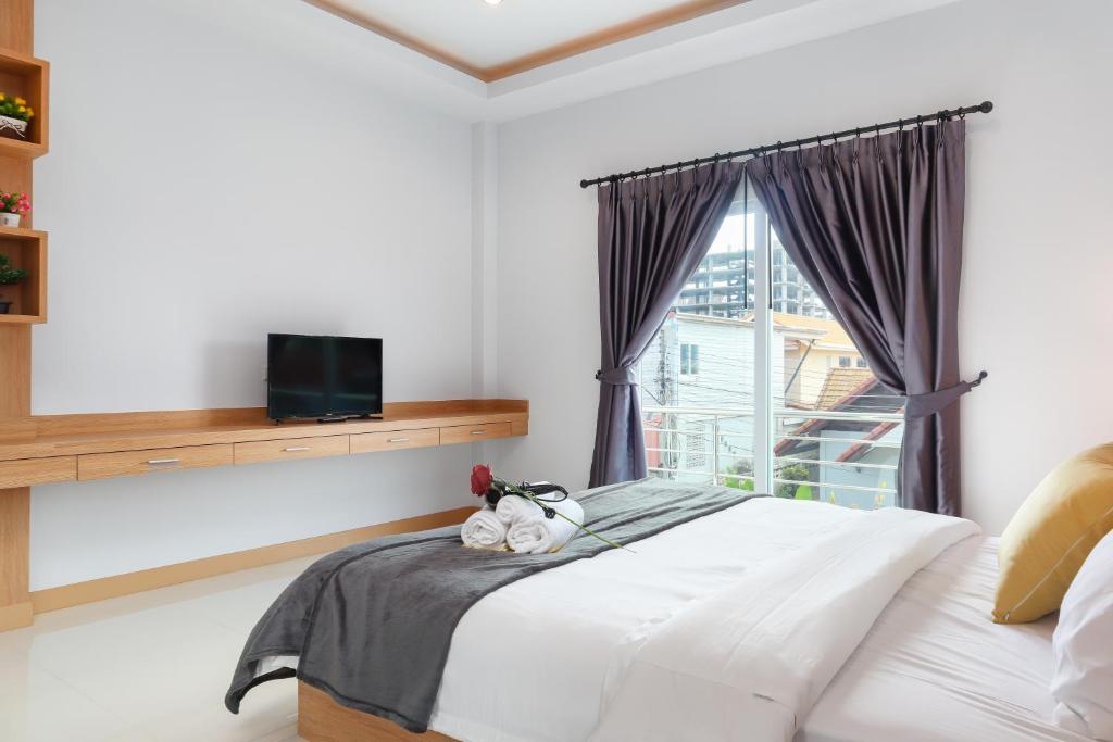 Relax Pool Villa Near Walking Street,jacuzzi ,BBQ 5Bed 6Bath City house54 Relax Pool Villa Near Walking Street,jacuzzi ,BBQ 5Bed 6Bath City house54