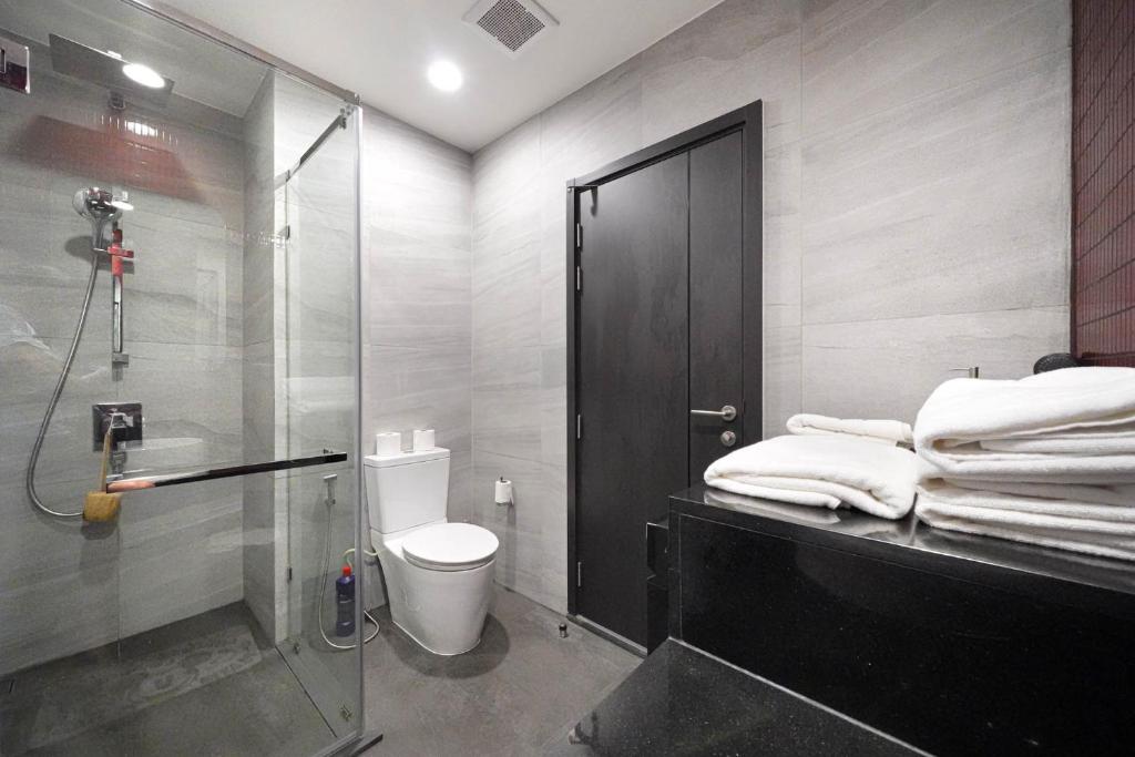 EDGE Central Pattaya 2bdrm Balcony View EDGE Central Pattaya 2bdrm Balcony View