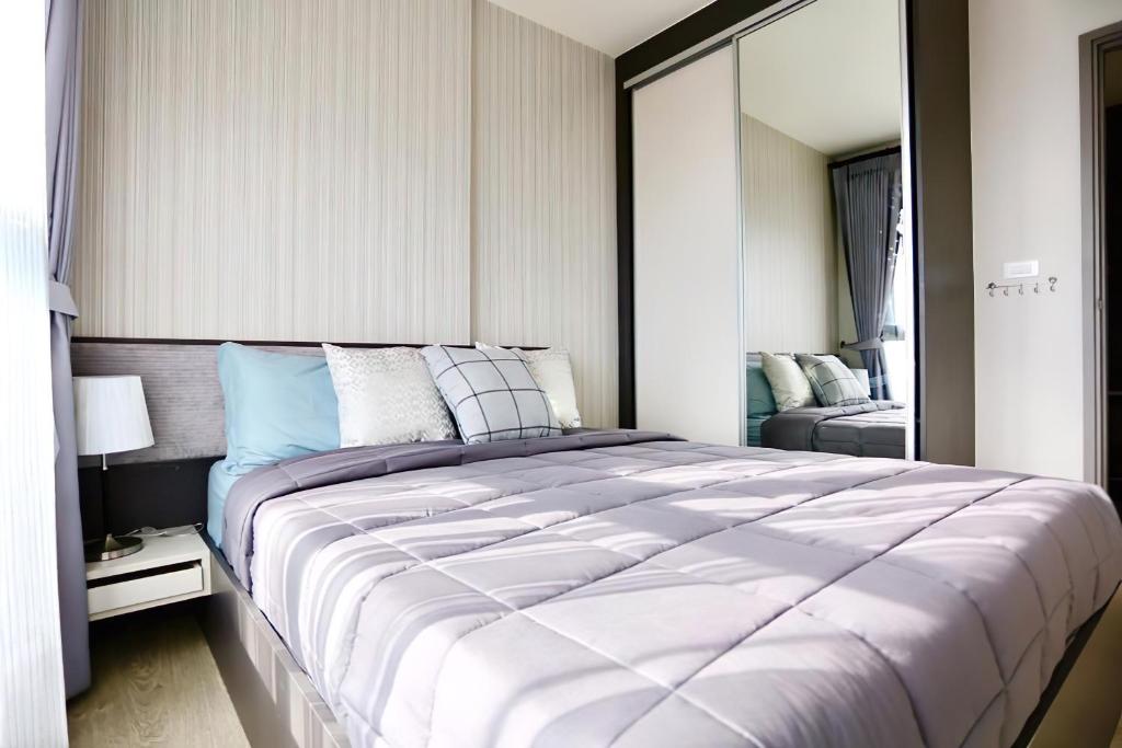 Central Pattaya Condo With A Beautiful View Central Pattaya Condo With A Beautiful View