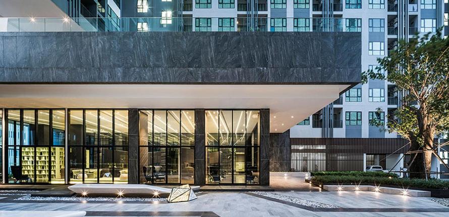 The Base Pattaya by Feng The Base Pattaya by Feng