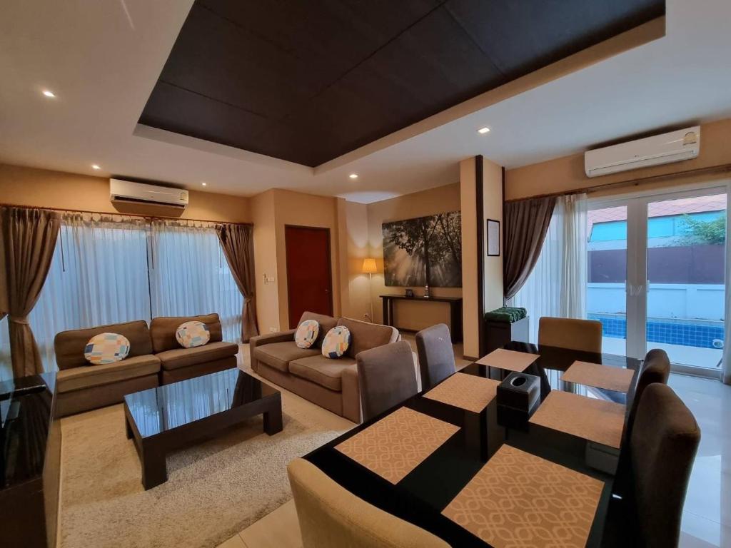 Midas Pool Villa Midas Pool Villa