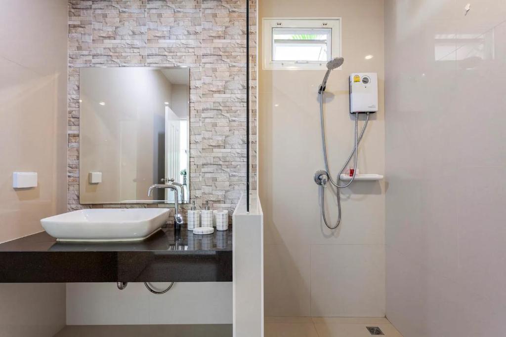 Luxury 3 bed pool villa Luxury 3 bed pool villa