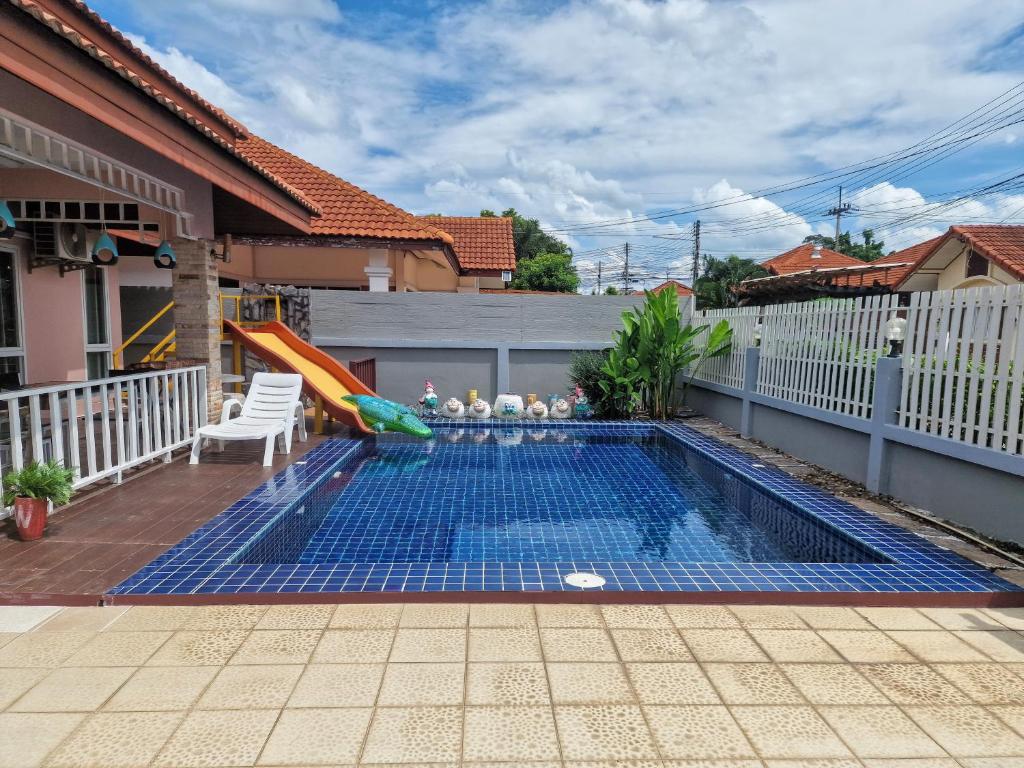 Bluepool Villa Pattaya Bluepool Villa Pattaya