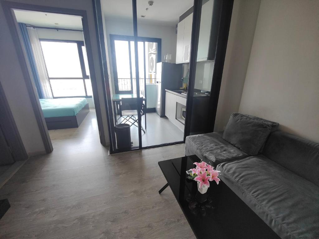 The base Pattaya condo TH The base Pattaya condo TH