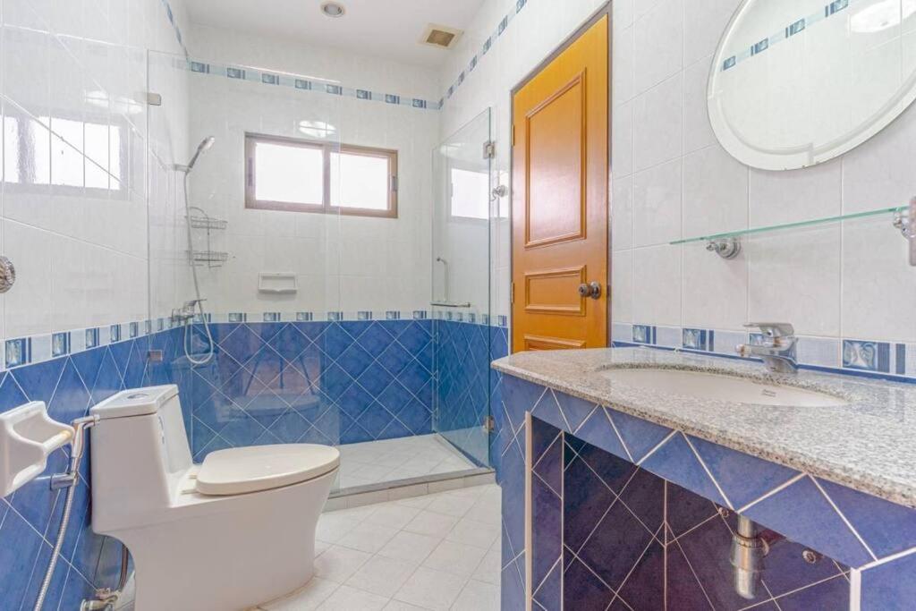 Resort 6-3BR Huge Pool, BBQ, 300m-Beach, 8 mins to Walking Street Resort 6-3BR Huge Pool, BBQ, 300m-Beach, 8 mins to Walking Street