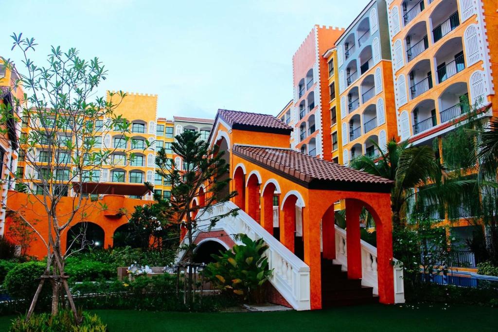 Venetian Signature PoolView Resort Jomtian Pattaya Venetian Signature PoolView Resort Jomtian Pattaya