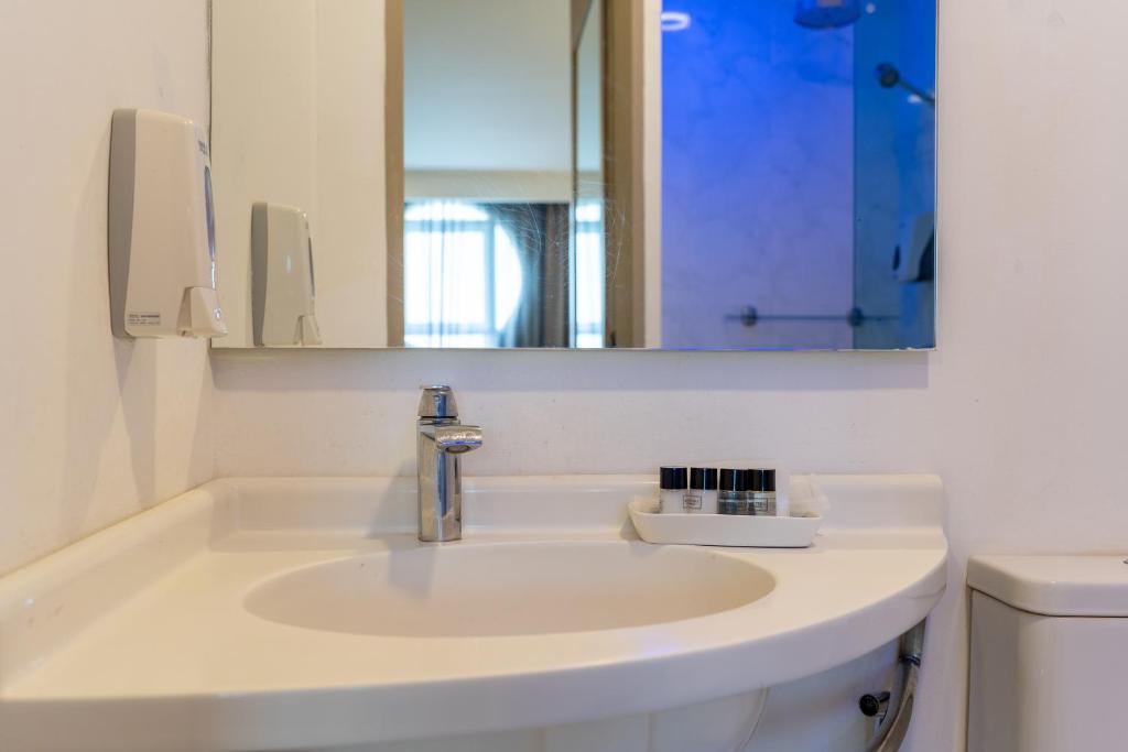 Rodina Beach Hotel Rodina Beach Hotel