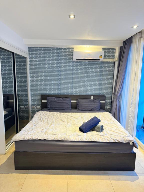 Centara Avenue Residences studio room 8th floor smart tv Centara Avenue Residences studio room 8th floor smart tv