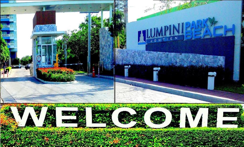 Lumpini Park Beach Top Floor Lumpini Park Beach Top Floor