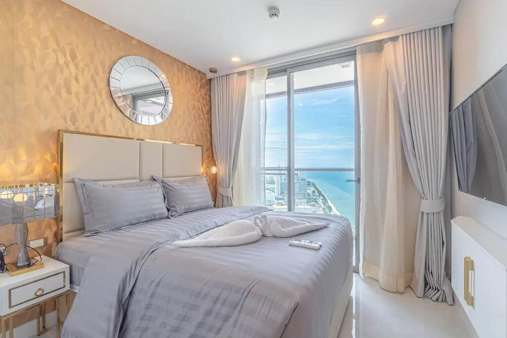 Sea View 5 Star Luxury Stay At Pattaya Sea View 5 Star Luxury Stay At Pattaya