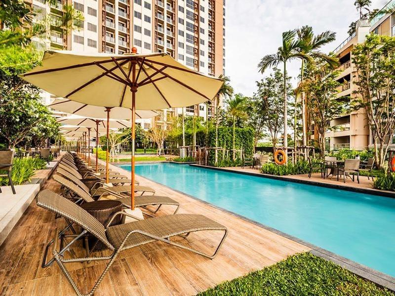 High Floor Sea View 2 Bed Room- Excellent Location High Floor Sea View 2 Bed Room- Excellent Location