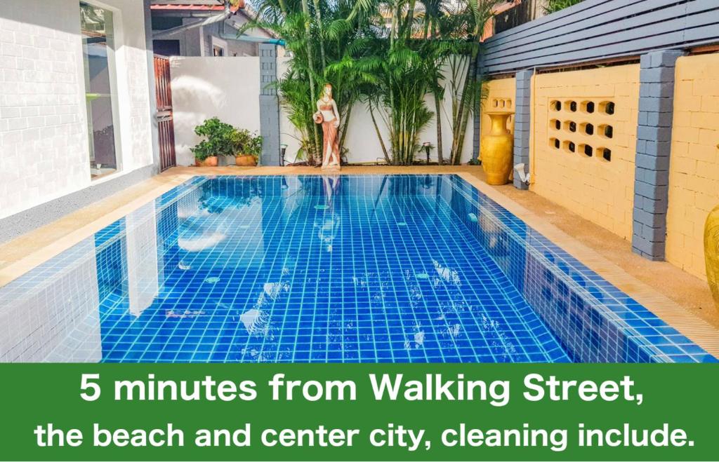 CORNER VILLA - PATTAYA HOLIDAY HOUSE WALKING STREET 4 bedrooms CORNER VILLA - PATTAYA HOLIDAY HOUSE WALKING STREET 4 bedrooms