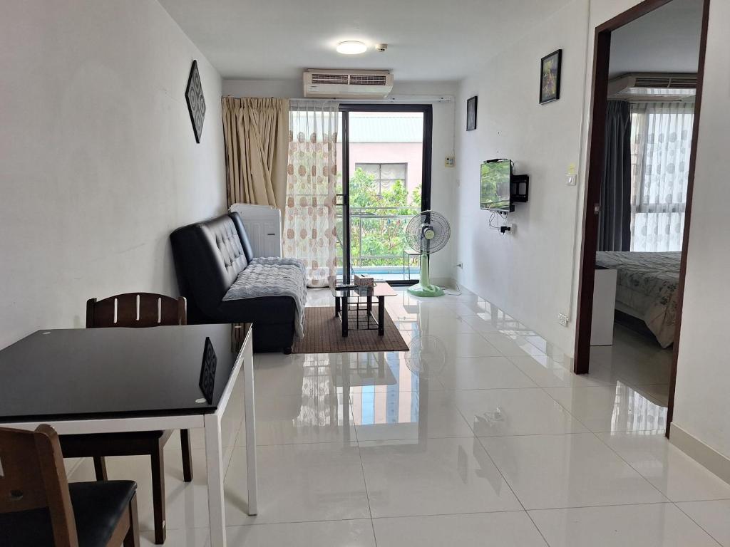 Neo2 condo 407 Neo2 condo 407