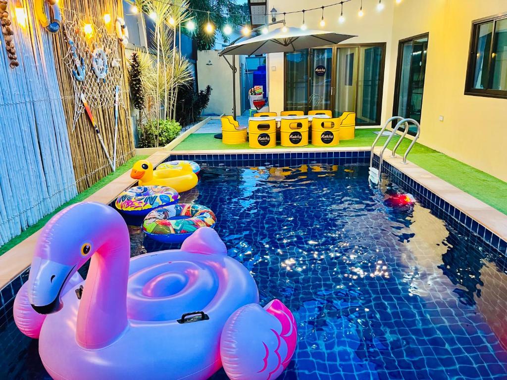 Dream pool villa1