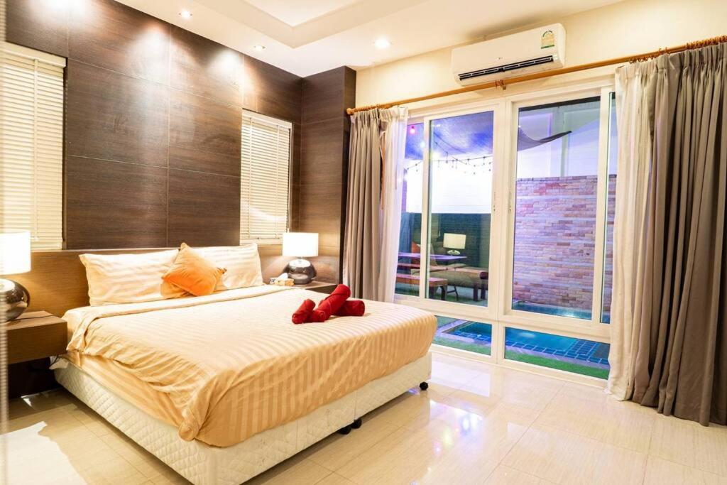 The time poolvilla 2 The time poolvilla 2