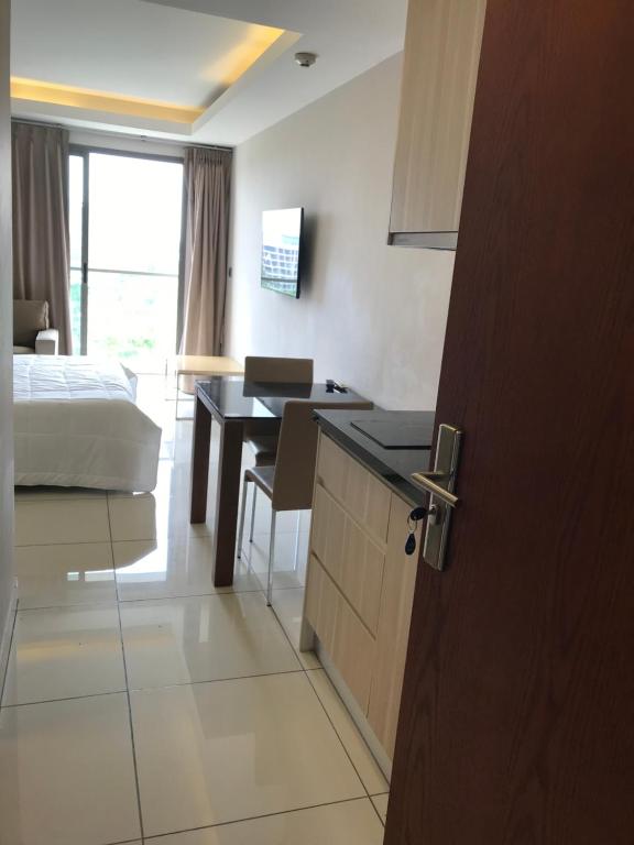 Latina Beach Resort Jomtien 2 Latina Beach Resort Jomtien 2