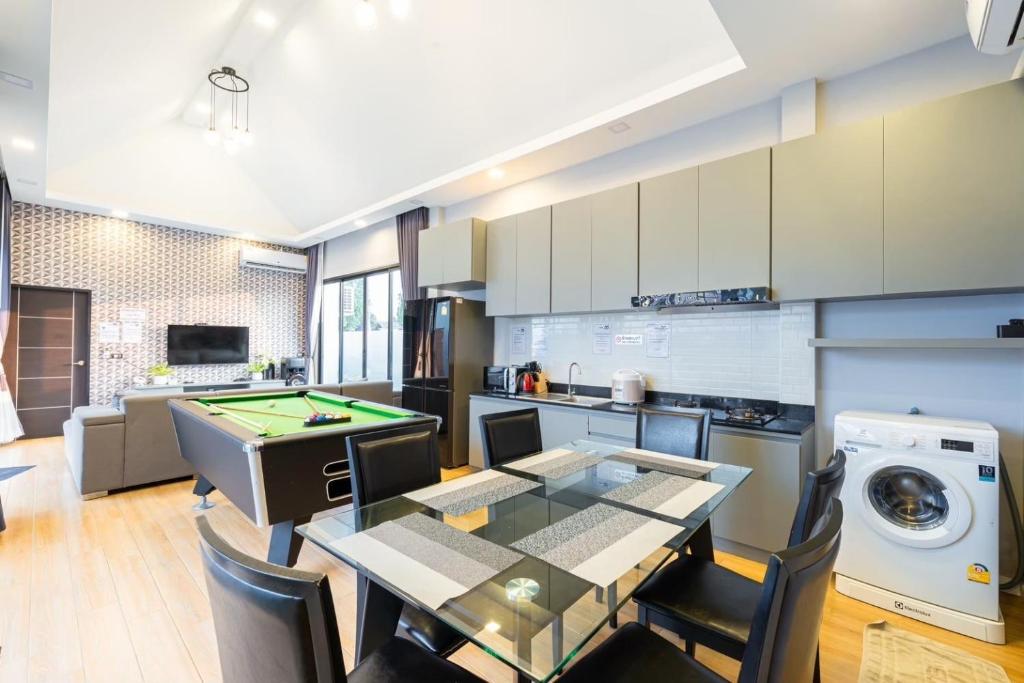 Wonder Hills Pool Villa Pattaya 泳池别墅