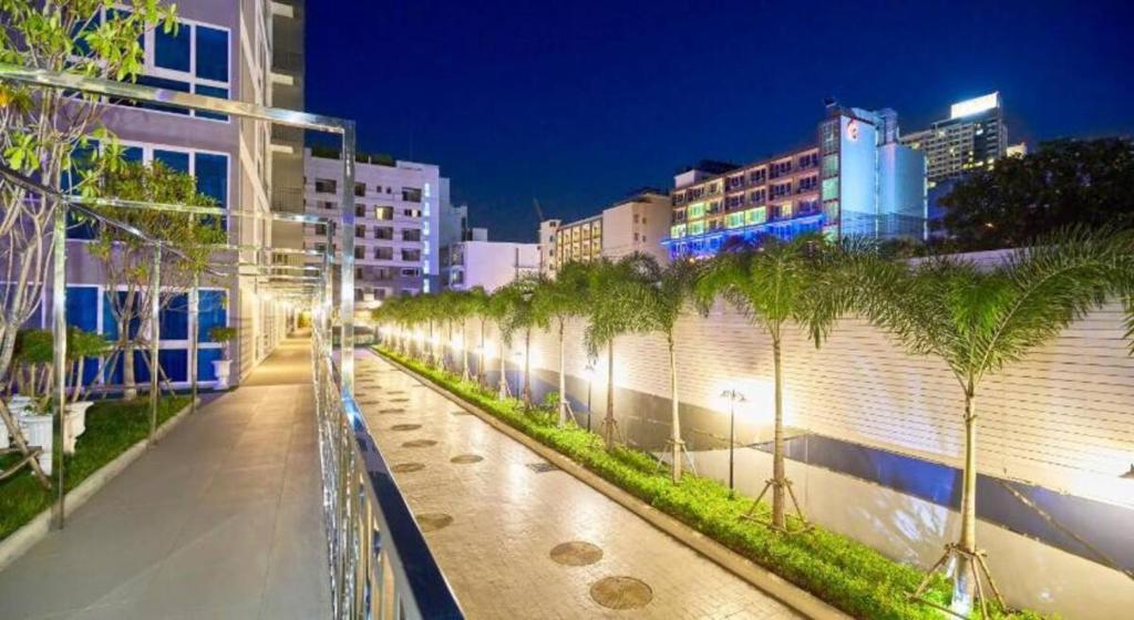 Grand Avenue By MonthStayZ Thailand
