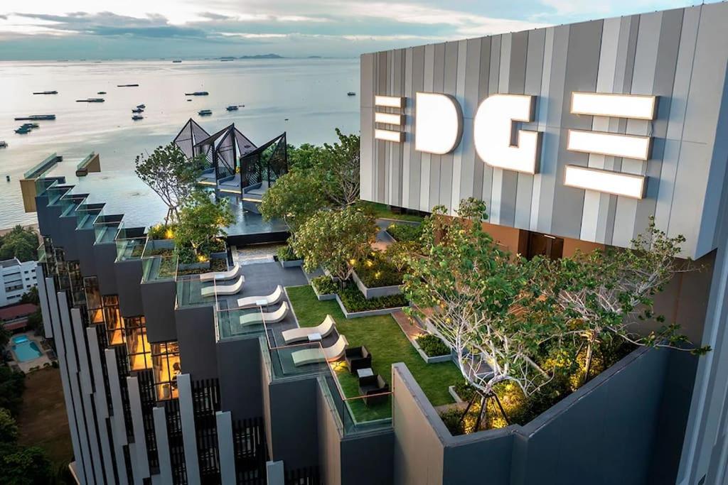 The Edge Central Pattaya - Luxury 1 BR Apartment - Seaview 17th floor #316 The Edge Central Pattaya - Luxury 1 BR Apartment - Seaview 17th floor #316