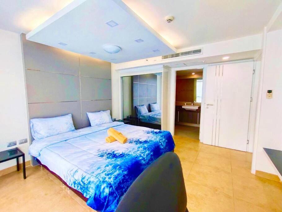Centara Avenue Residence Centara Avenue Residence