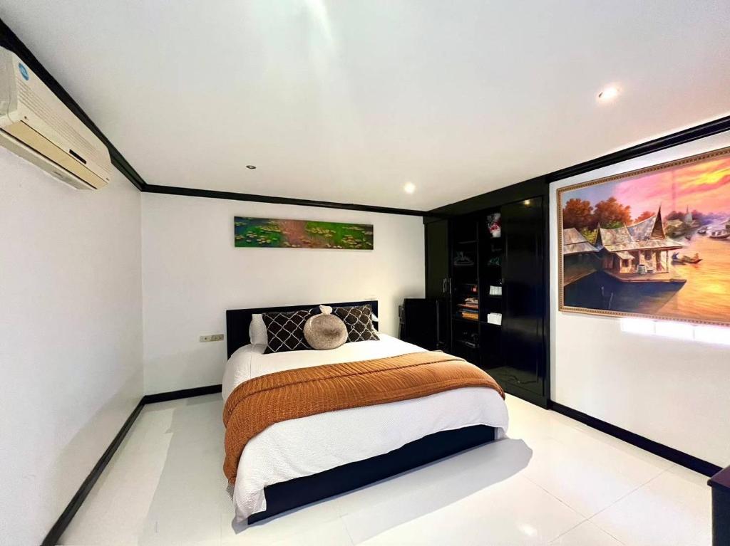 Shining Star 2 bedroom Shining Star 2 bedroom
