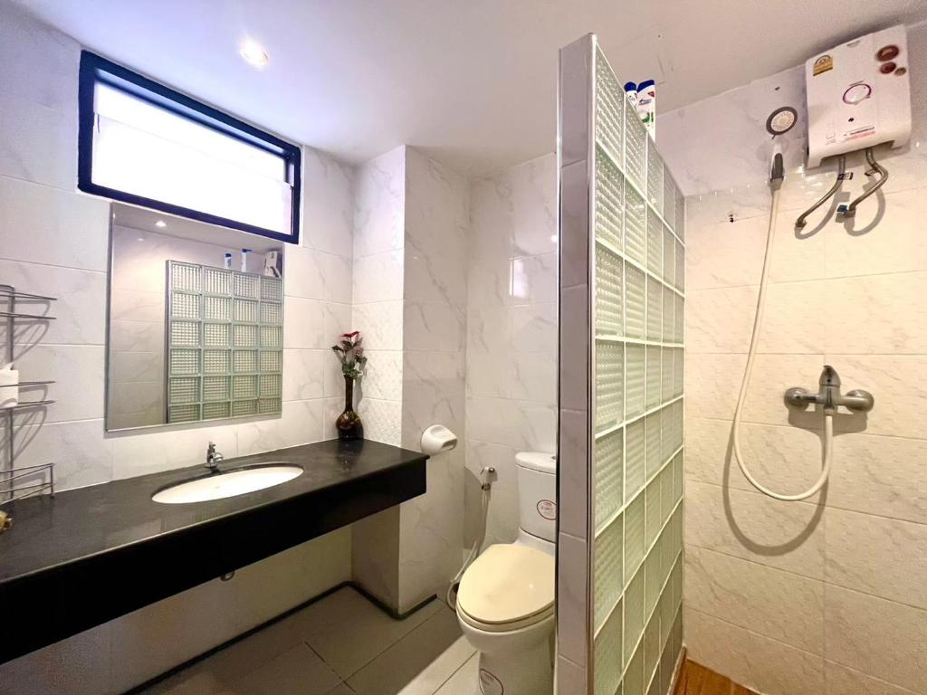 Shining Star 2 bedroom Shining Star 2 bedroom