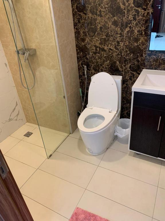 豪华两房两卫2 bedrooms 2 bathrooms 泳池公寓Arcadia beach 靠近步行街 生活便利 豪华两房两卫2 bedrooms 2 bathrooms 泳池公寓Arcadia beach 靠近步行街 生活便利