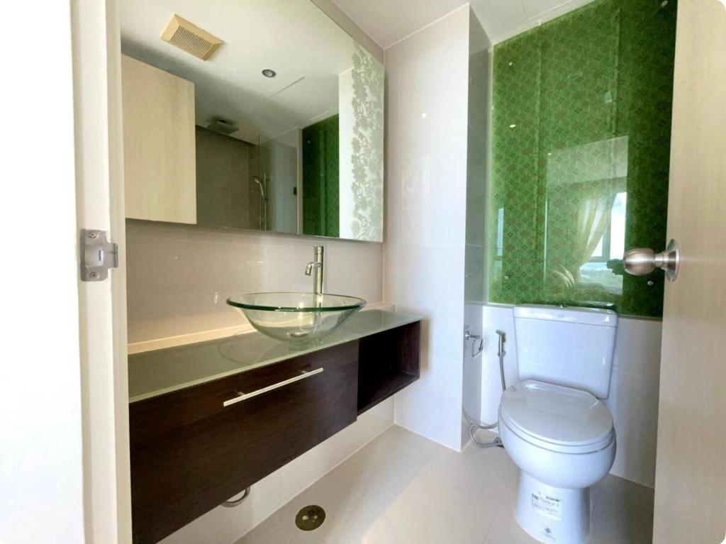 1 bed condo with seaview 1 bed condo with seaview