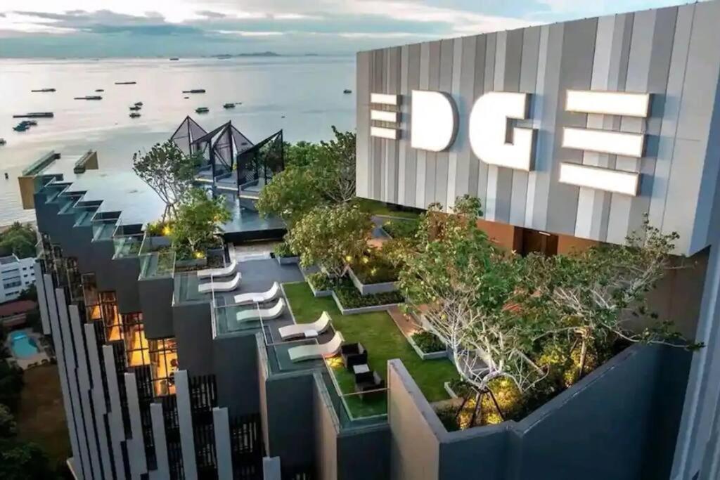 Modern Luxury EDGE 1 Bedroom Seaview Condo Modern Luxury EDGE 1 Bedroom Seaview Condo