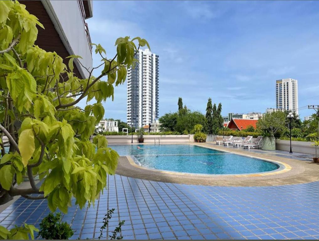 Khiang Talay Condo Khiang Talay Condo
