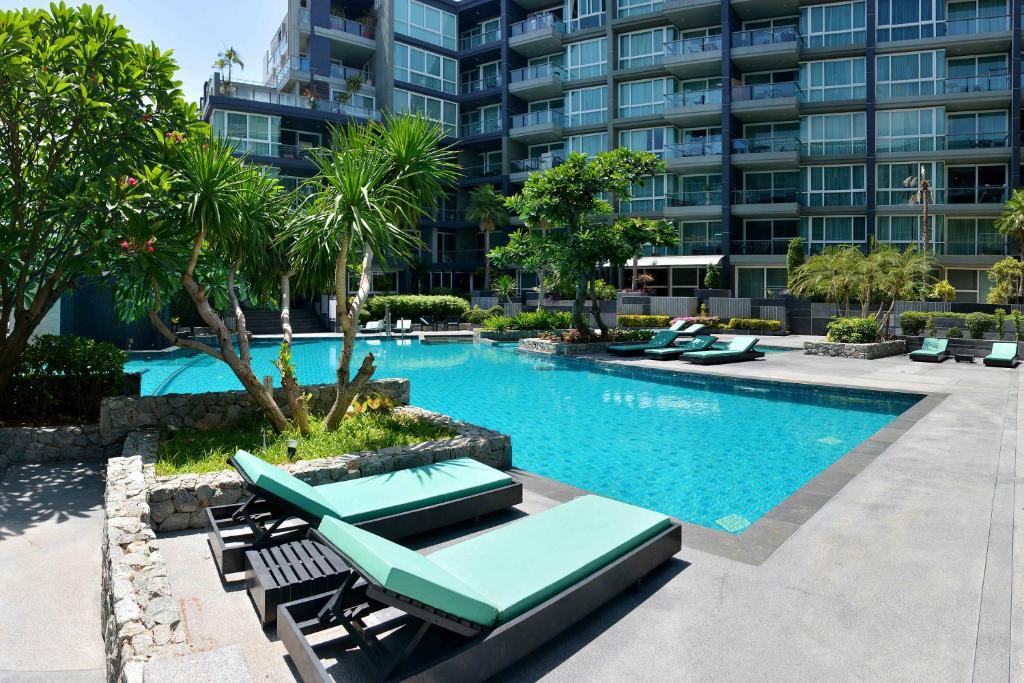 Lux SL Luxury Style of Life Lux SL Luxury Style of Life