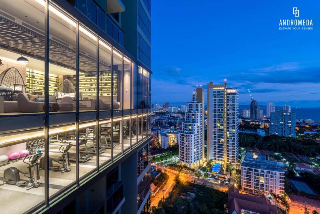 Sea View 2 Bed Room Luxury - Perfect Location