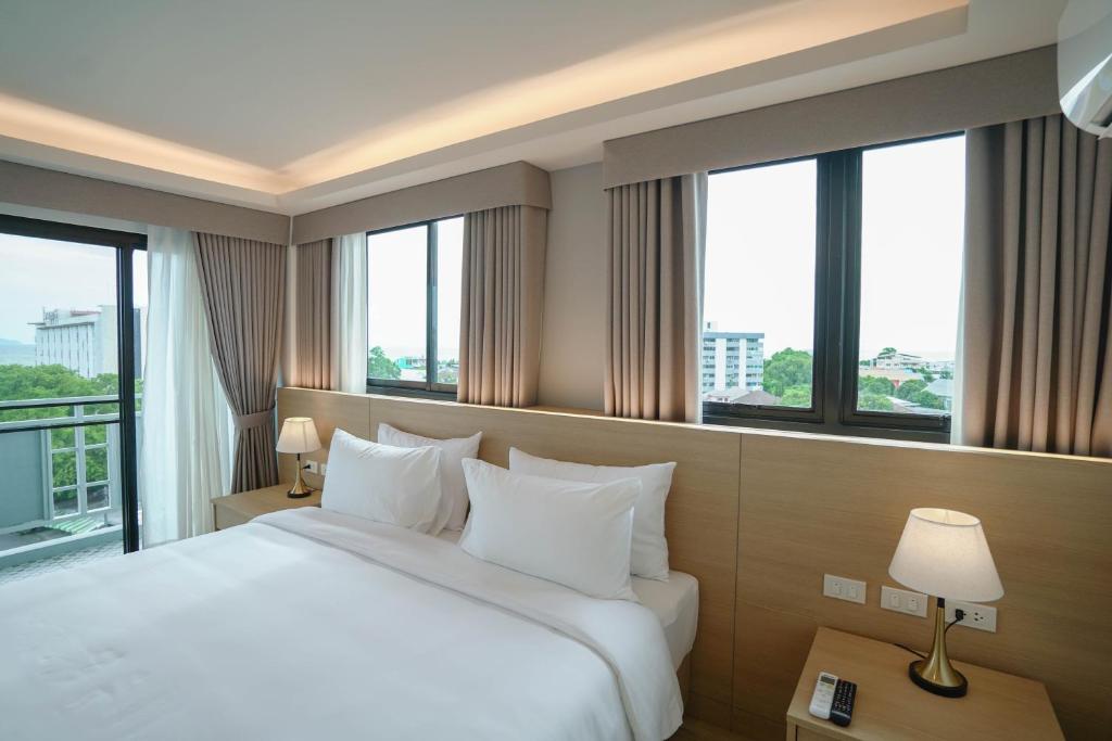The Kite Hotel Bangsaen by Koko