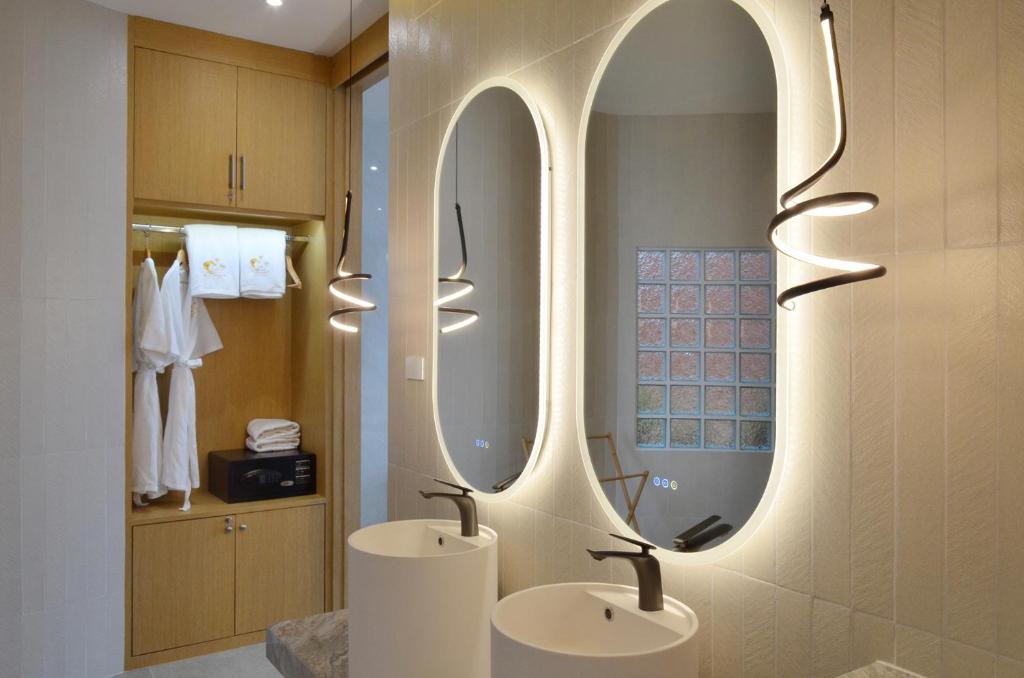 Madusea Grand Villa มาดูซี แกรนด์ วิลล่า Madusea Grand Villa มาดูซี แกรนด์ วิลล่า
