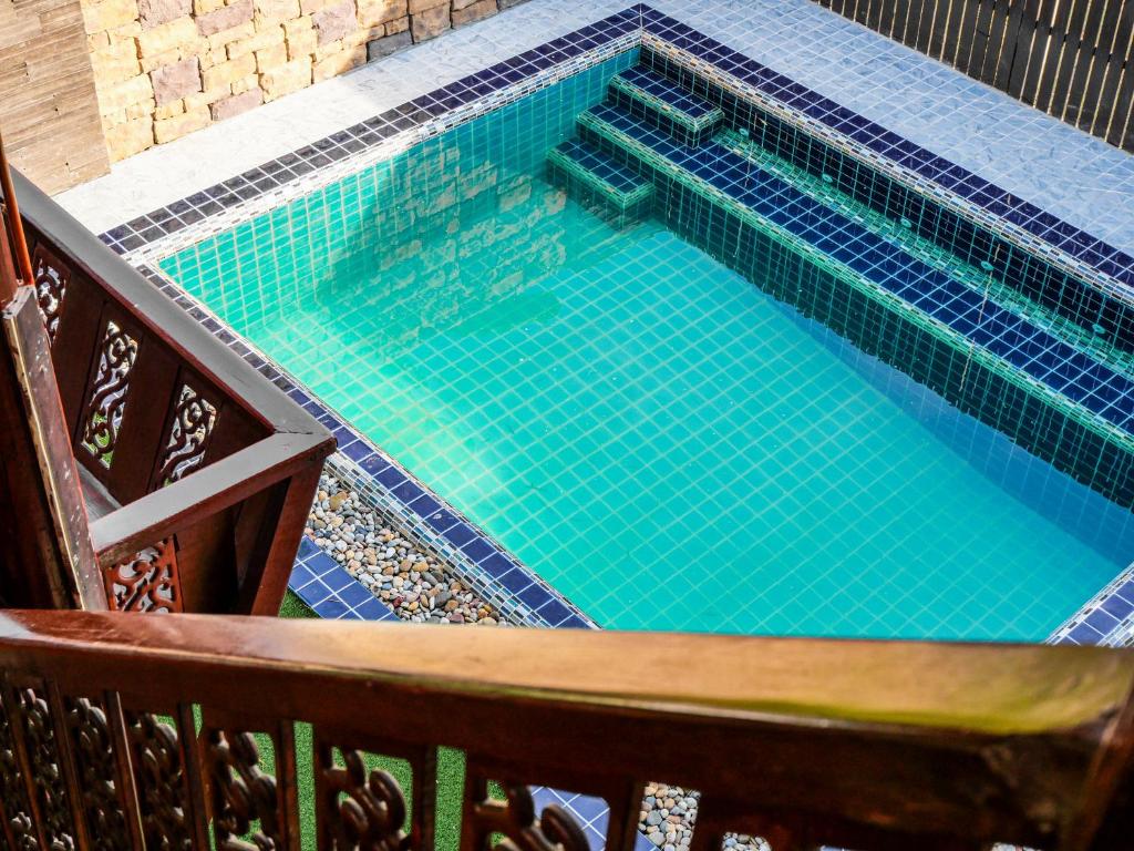 Beach House Teaklusive Pattaya Beach House Teaklusive Pattaya
