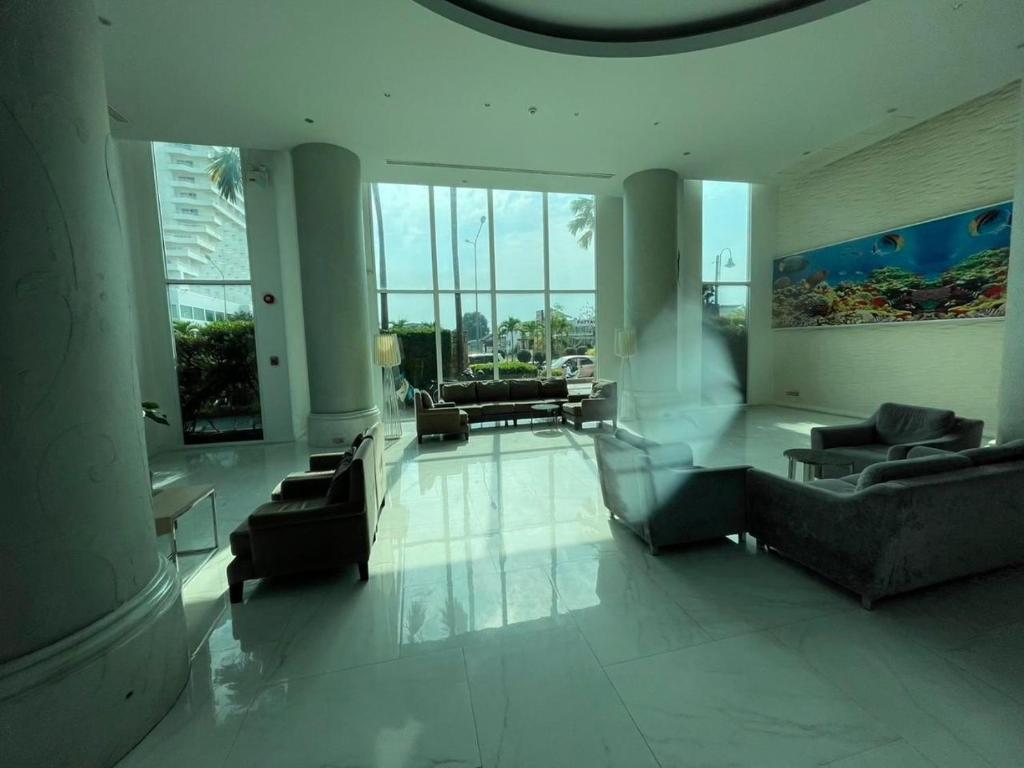 Atlantis condo G bless Atlantis condo G bless