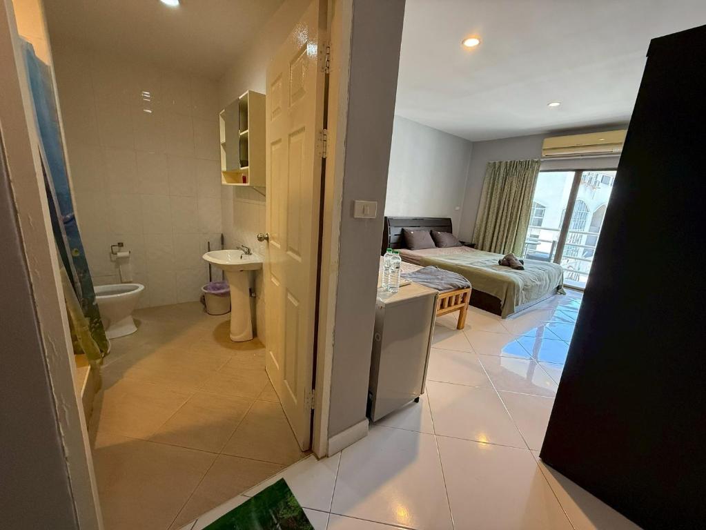 Emerald hotel Emerald hotel