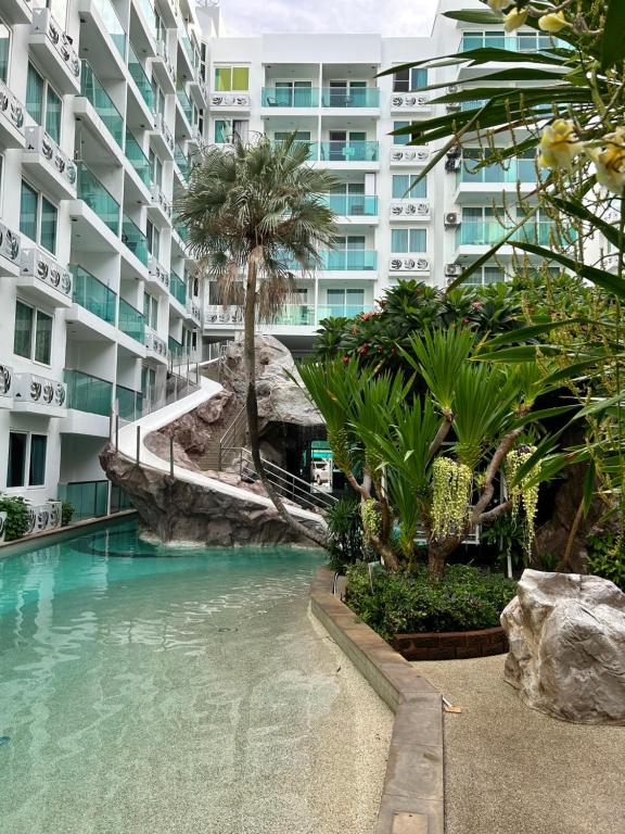 AMAZON CONDO JOMTIEN BEACH AMAZON CONDO JOMTIEN BEACH