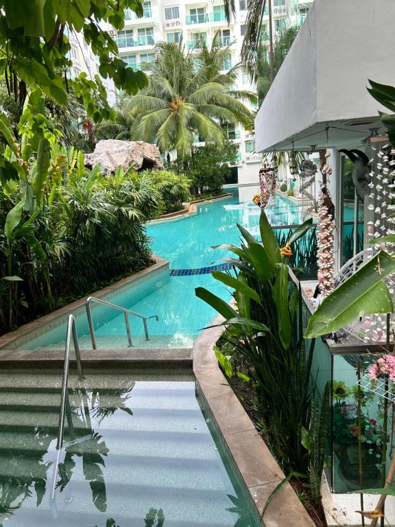 AMAZON CONDO JOMTIEN BEACH AMAZON CONDO JOMTIEN BEACH