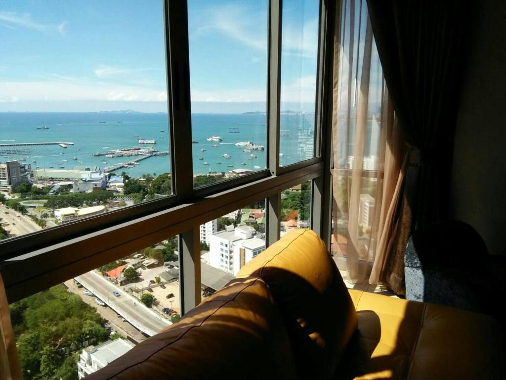 31st Floor Two Bedrooms2Baths 100 Seaview Pattaya BayFree Strong WIFI 31st Floor Two Bedrooms2Baths 100 Seaview Pattaya BayFree Strong WIFI