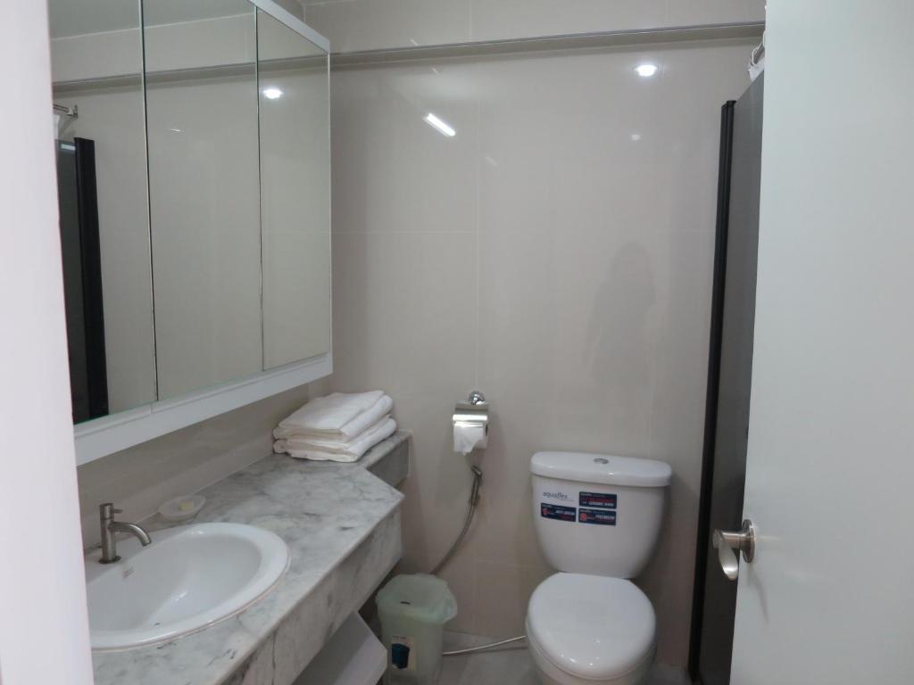 Sunshine Beach Condotel by Lux