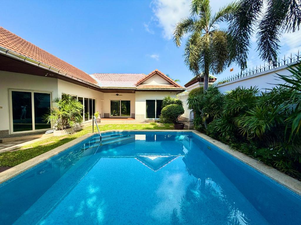 VIEW TALAY VILLAs POOL 181, JOMTIEN BEACH, PATTAYA