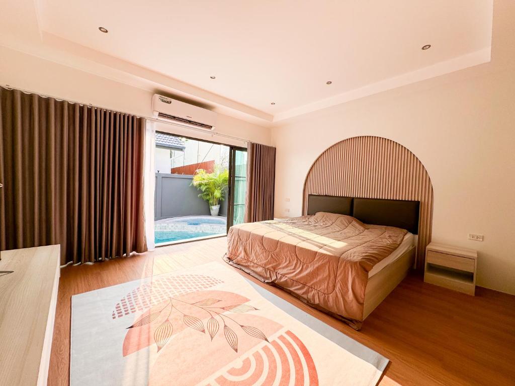 Stylish 3BR Greek Villa AT Jomtien Beach