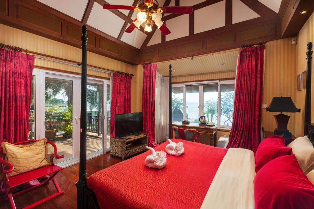 Gala Beachfront Villa Gala Beachfront Villa