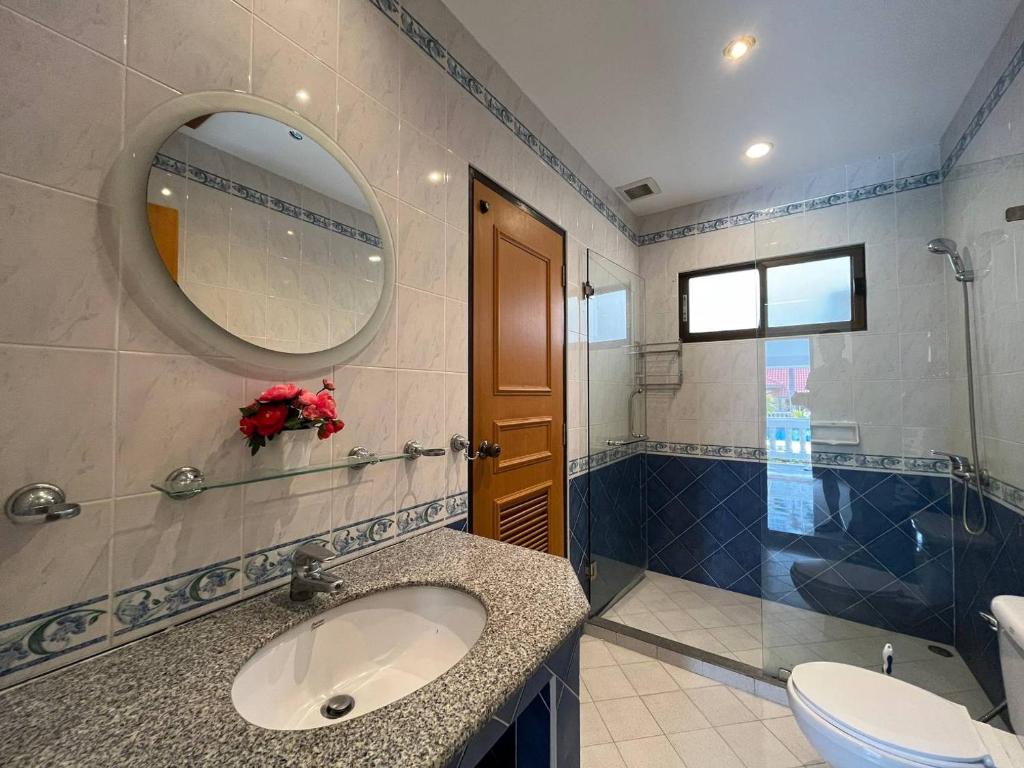 Resort 2-3BR Huge Pool, BBQ, 300m-Beach, 8 mins to Walking Street Resort 2-3BR Huge Pool, BBQ, 300m-Beach, 8 mins to Walking Street