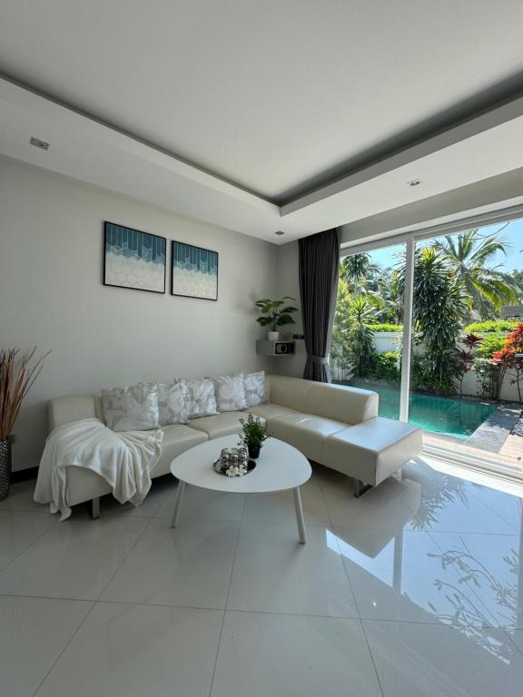 Palm Oasis Villa 2bedrooms amazing location Palm Oasis Villa 2bedrooms amazing location