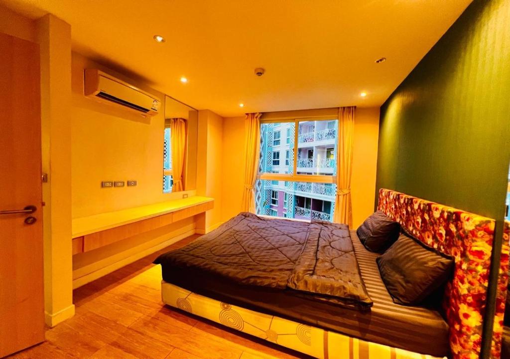 Grand Caribbean 1BR Condo near Jomtien Bus Station