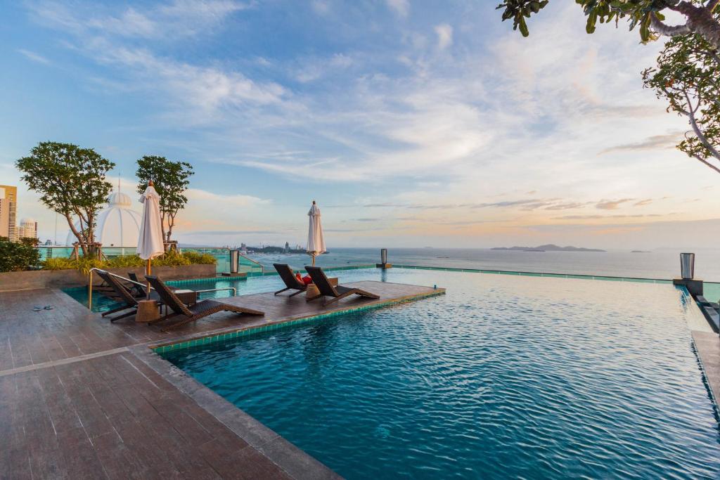 Wongamat Tower by Pattaya Sunny Rentals Wongamat Tower by Pattaya Sunny Rentals