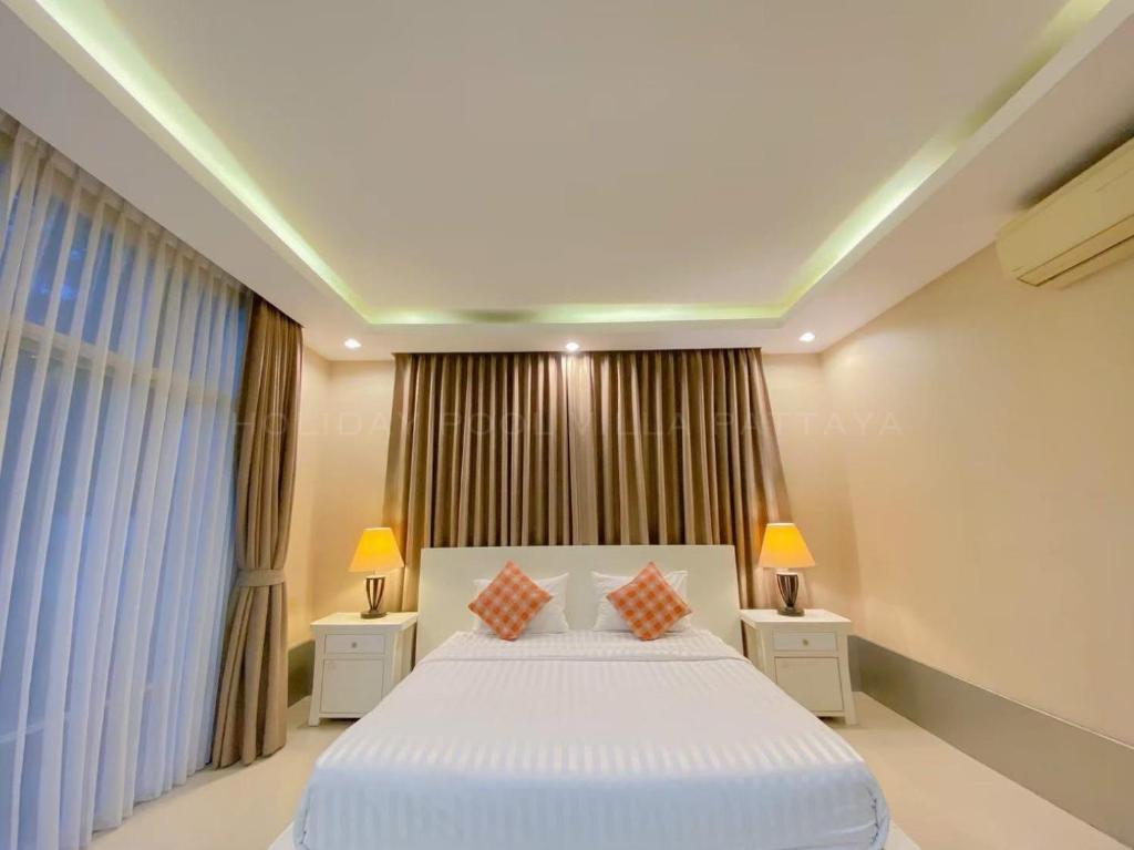 Holiday Pool Villa Pattaya